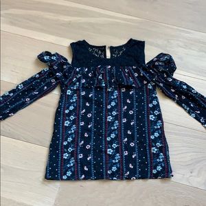 Beautiful Cold Shoulder Top